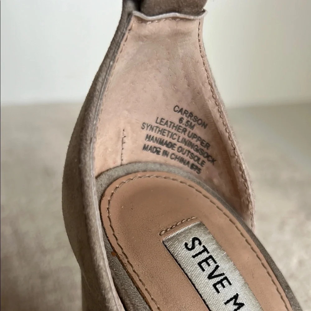 Steve Madden Women's Tan Heeled Sandals, size 6.5